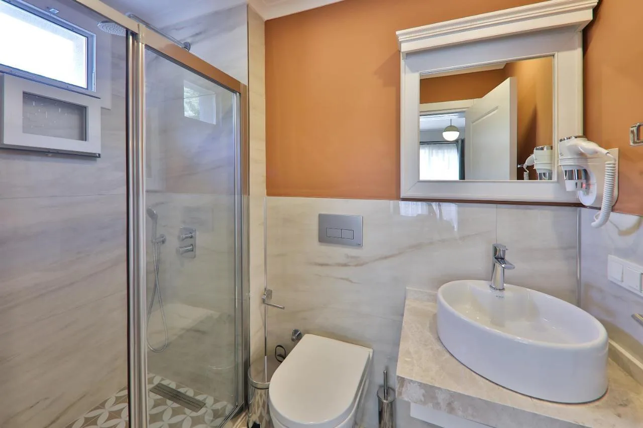 Lora Kaş Hotel 4