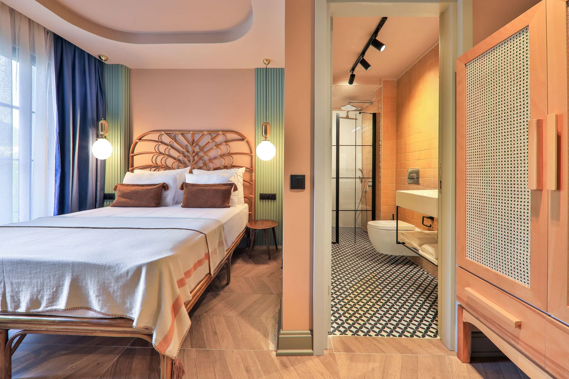 Luff Boutique Hotel +12 5